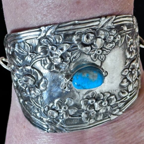 Antique Sterling Silver Cuff Bracelet Sleeping Beauty Turquoise 925 Victorian - Picture 1 of 9